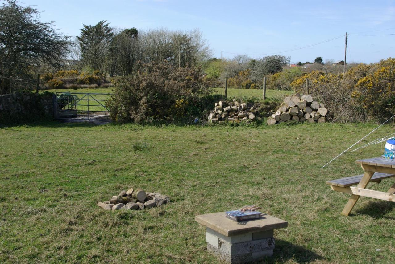 Cornish Skies Glamping Pool Esterno foto